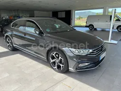 Gris / plata Usado 2020 VW Passat R-line Berlina | 22.999 € (Caro)
