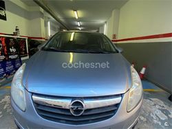 Gris / plata Usado 2009 Opel Corsa Cosmo Berlina | 3000 € (Buen precio)