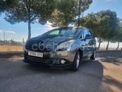 Gris / plata Usado 2010 Peugeot 5008 Sport Monovolumen | 6690 € (Precio justo)