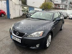 Gris / plata Usado 2008 Lexus IS220d Luxury Line Berlina | 8000 € (Precio justo)