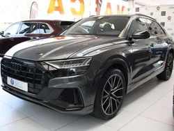 Gris Usado 2022 Audi Q8 SUV | 70.900 € (Buen precio)