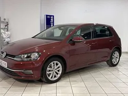 Burdeos Usado 2019 VW Golf VII Advance Utilitario | 18.500 € (Precio justo)