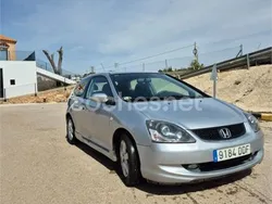 Gris / plata Usado 2004 Honda Civic LS Berlina | 3900 € (Precio justo)