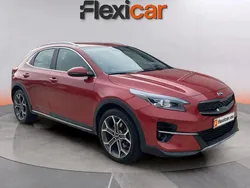 Rojo Usado 2021 Kia XCeed SUV | 14.490 € (Precio justo)