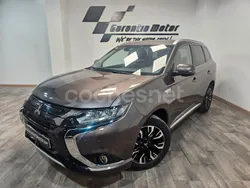 Beige Usado 2018 Mitsubishi Outlander P-HEV SUV | 18.900 € (Buen precio)