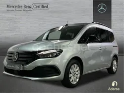 Plateado Usado 2023 Mercedes EQT200 Monovolumen | 34.900 €