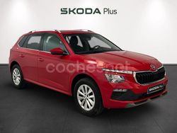 Rojo Usado 2024 Skoda Kamiq Selection SUV | 18.490 € (Super precio)