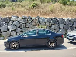 Negro Usado 2007 VW Jetta Advance Berlina | 4000 € (Buen precio)