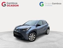 Gris Usado 2024 Toyota Aygo Play Utilitario | 14.390 € (Precio justo)