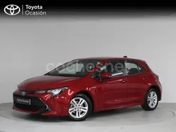 Rojo Usado 2021 Toyota Corolla Active Berlina | 19.290 € (Precio justo)