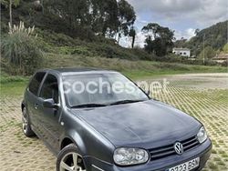 Gris / plata Usado 2002 VW Golf IV Berlina | 2800 € (Buen precio)