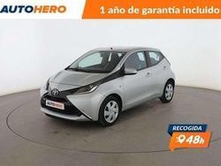 Gris Usado 2017 Toyota Aygo X-play Utilitario | 9299 € (Precio justo)