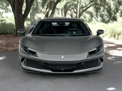 Gris Usado 2023 Ferrari 296 Coupe | 325.000 €