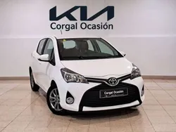 Blanco Usado 2016 Toyota Yaris City Utilitario | 10.250 € (Precio justo)