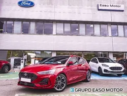 Rojo Nuevo 2024 Ford Focus ST-Line X Utilitario | 23.900 € (Precio justo)