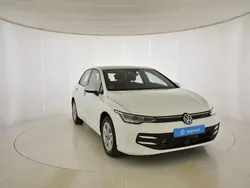 Blanco Usado 2024 VW Golf VIII | 23.990 € (Buen precio)