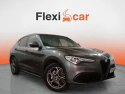 Gris Usado 2022 Alfa Romeo Stelvio Sprint SUV | 28.990 € (Precio justo)