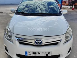 Blanco Usado 2012 Toyota Auris Hybrid Active Berlina | 10.200 € (Buen precio)
