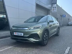 Verde Usado 2024 BYD Atto 3 Comfort SUV | 26.775 € (Super precio)