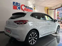 Blanco Usado 2020 Renault Clio V Zen Berlina | 12.990 € (Un poco caro)