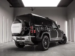 Negro Usado 2020 Land Rover Defender SE SUV | 64.999 € (Un poco caro)