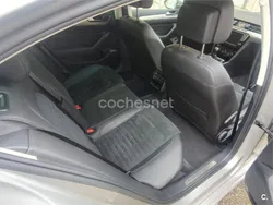 Gris / plata Usado 2017 VW Passat Advance Berlina | 17.000 € (Precio justo)