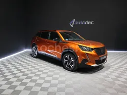 Naranja Usado 2023 Peugeot 2008 Allure SUV | 18.900 € (Precio justo)