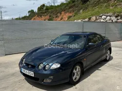 Azul Usado 2002 Hyundai Coupé Coupe | 1500 €