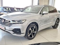 Gris / plata Usado 2020 VW Touareg Pure SUV | 39.400 € (Precio justo)