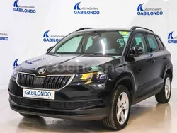 Negro Usado 2021 Skoda Karoq Ambition SUV | 22.900 € (Precio justo)