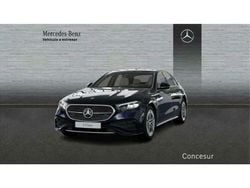 Azul Nuevo 2025 Mercedes E300 Berlina | 71.100 € (Precio justo)