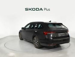 Negro Usado 2025 Skoda Octavia SportLine Familiar | 34.800 € (Precio justo)
