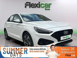 Blanco Usado 2024 Hyundai i30 Berlina | 20.790 € (Precio justo)