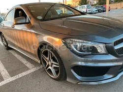 Gris / plata Usado 2015 Mercedes CLA220 AMG line Berlina | 20.480 € (Un poco caro)