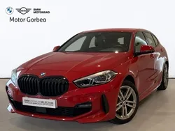 Pintura metalizada melbourne rot Usado 2024 BMW 116 Comfort Edition Utilitario | 29.900 €