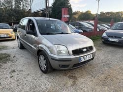 Beige Usado 2003 Ford Fusion Berlina | 2300 € (Precio justo)
