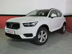 Blanco Usado 2021 Volvo XC40 Momentum SUV | 24.700 € (Buen precio)