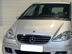 Gris / plata Usado 2006 Mercedes A170 Avantgarde Monovolumen | 7949 € (Caro)