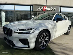 Blanco Usado 2023 Volvo S60 Ultimate Berlina | 44.950 € (Precio justo)
