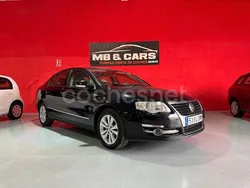 Negro Usado 2005 VW Passat Highline Berlina | 4900 € (Un poco caro)