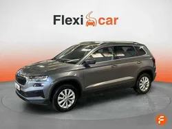 Gris Usado 2023 Skoda Karoq Ambition SUV | 19.890 € (Precio justo)