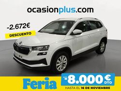 Blanco Usado 2024 Skoda Karoq Selection SUV | 27.490 € (Precio justo)