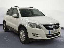 Blanco Usado 2011 VW Tiguan Advance SUV | 7970 € (Precio justo)