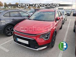 Rojo Usado 2025 Kia Niro SUV | 24.799 € (Precio justo)