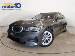 Gris / plata Usado 2020 BMW 318 Familiar | 26.900 € (Caro)