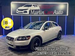 Gris / plata Usado 2007 Volvo C30 Momentum Utilitario | 5790 € (Un poco caro)