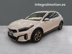Blanco Usado 2024 Kia XCeed SUV | 20.900 € (Precio justo)