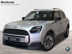 Plateado Usado 2024 Mini One Countryman Essential SUV | 42.694 € (Precio justo)
