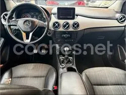 Blanco Usado 2013 Mercedes B180 AMG line Monovolumen | 8500 €