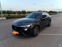 Negro Usado 2021 Maserati Levante SUV | 46.999 € (Precio justo)